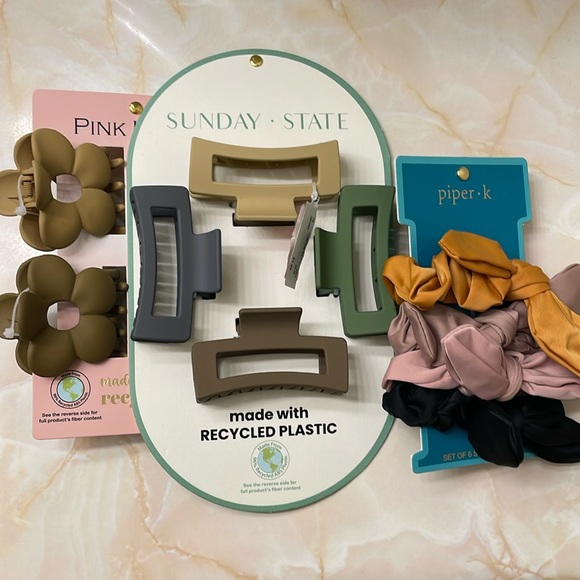 Hair accessories lot NWT and NWOT - Picture 1 of 6